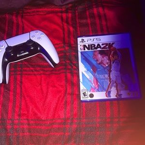 controller in good condition and i don’t use the 2k cause i have digital version